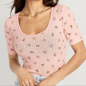 Old Navy pink floral scoop neck t shirt - Large NWOT